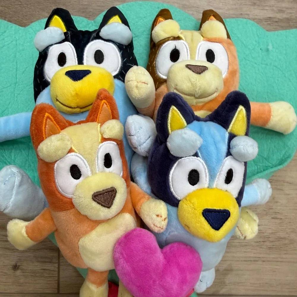 Bluey Plush Bouquet Heeler Family Bluey Bingo Bandit Chilli 15 Inch Gift Set